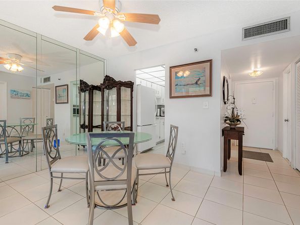 1300 Saint Charles Pl # L20 Pembroke Pines L20, Pembroke Pines FL 33026