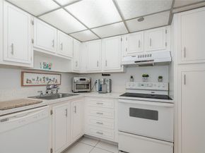 1300 Saint Charles Pl # L20 Pembroke Pines L20, Pembroke Pines FL 33026