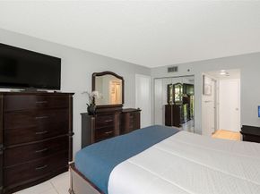 1300 Saint Charles Pl # L20 Pembroke Pines L20, Pembroke Pines FL 33026