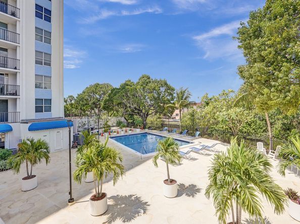 1800 N Andrews Avenue 12B, Fort Lauderdale FL 33311