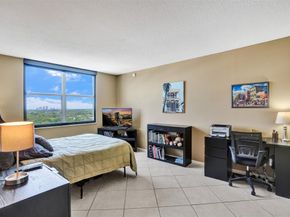 1800 N Andrews Avenue 12B, Fort Lauderdale FL 33311