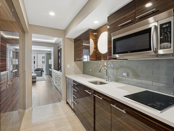 551 N Fort Lauderdale Beach H906, Fort Lauderdale FL 33304