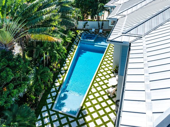 540 NE Spanish Trail, Boca Raton FL 33432