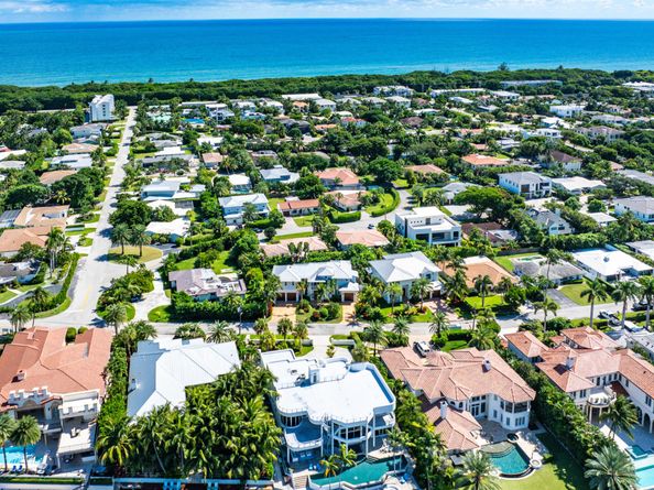 540 NE Spanish Trail, Boca Raton FL 33432