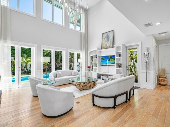 540 NE Spanish Trail, Boca Raton FL 33432