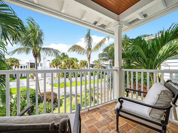 540 NE Spanish Trail, Boca Raton FL 33432