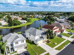 6353 Lansdowne Circle, Boynton Beach FL 33472