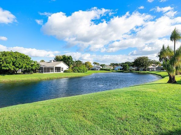 6353 Lansdowne Circle, Boynton Beach FL 33472