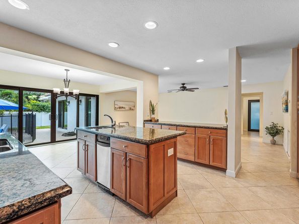 6738 S Grande Drive, Boca Raton FL 33433