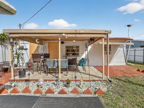 1935 SW 67th Ter, North Lauderdale FL 33068
