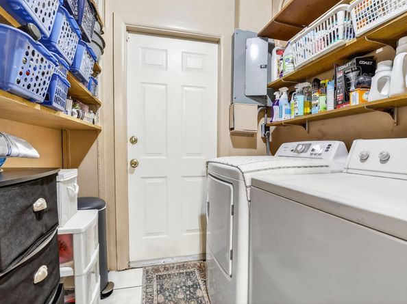 1935 SW 67th Ter, North Lauderdale FL 33068