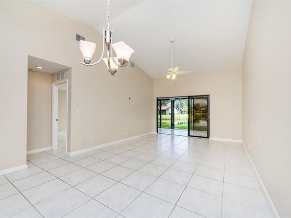 3272 Carambola Cir 3272, Coconut Creek FL 33066