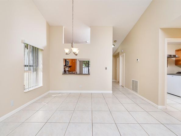 3272 Carambola Cir 3272, Coconut Creek FL 33066