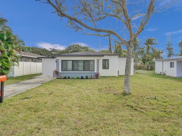 940 SW 28th St, Fort Lauderdale FL 33315