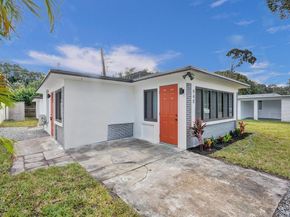 940 SW 28th St, Fort Lauderdale FL 33315