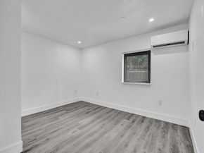 940 SW 28th St, Fort Lauderdale FL 33315