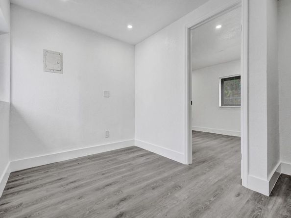 940 SW 28th St, Fort Lauderdale FL 33315