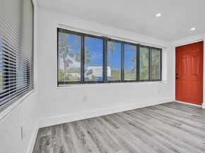 940 SW 28th St, Fort Lauderdale FL 33315