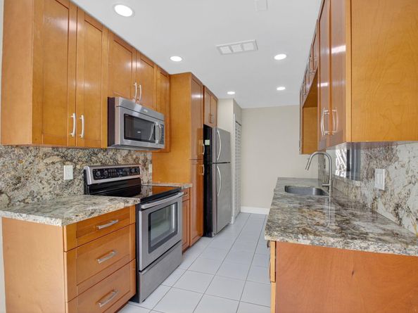 21698 Cypress Road 44c, Boca Raton FL 33433