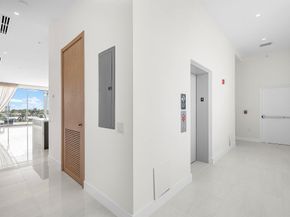 246 NE 6th Avenue Ph, Delray Beach FL 33483