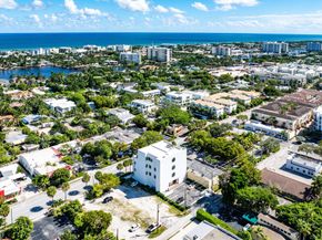 246 NE 6th Avenue Ph, Delray Beach FL 33483