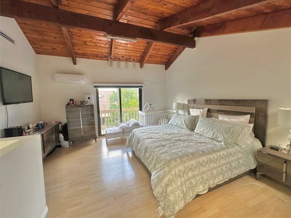 8011 SW 22nd Ct 8011, Davie FL 33324