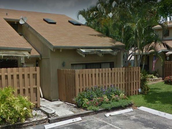 8011 SW 22nd Ct 8011, Davie FL 33324