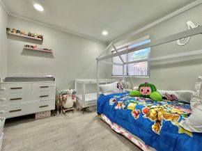 8011 SW 22nd Ct 8011, Davie FL 33324