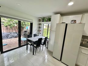 8011 SW 22nd Ct 8011, Davie FL 33324
