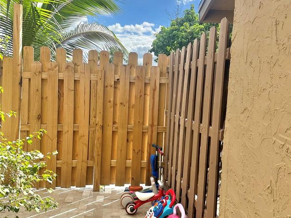 8011 SW 22nd Ct 8011, Davie FL 33324