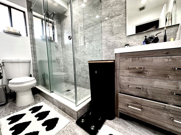 8011 SW 22nd Ct 8011, Davie FL 33324