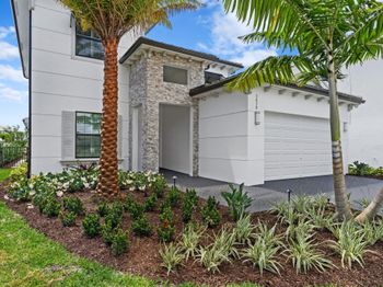 3038 Safflower Circle