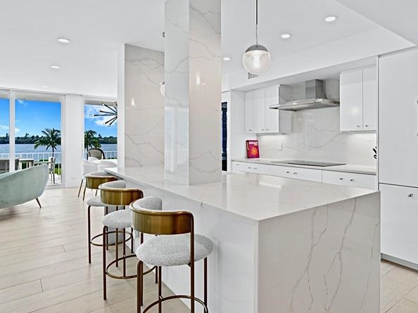 2784 S Ocean Boulevard 201e, Palm Beach FL 33480