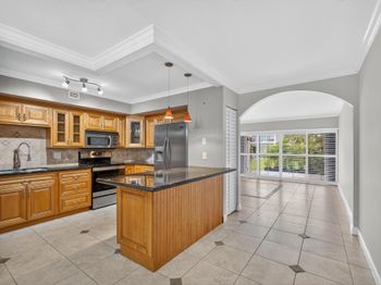 382 Golfview Road