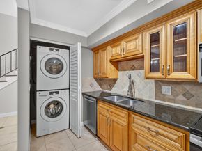 382 Golfview Road C, North Palm Beach FL 33408