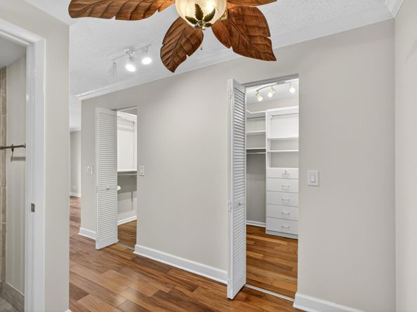 382 Golfview Road C, North Palm Beach FL 33408