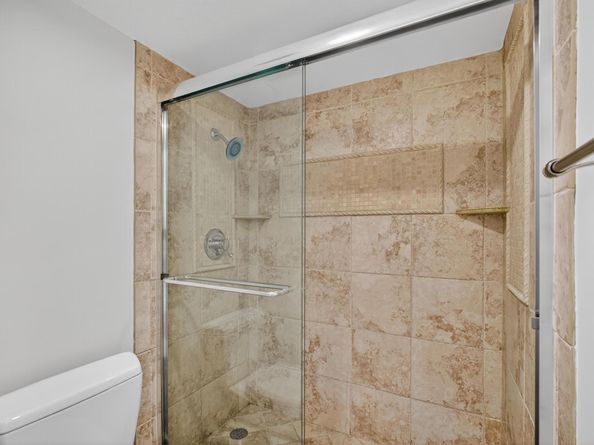 382 Golfview Road C, North Palm Beach FL 33408