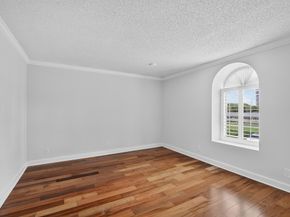 382 Golfview Road C, North Palm Beach FL 33408