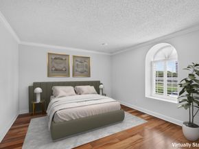 382 Golfview Road C, North Palm Beach FL 33408