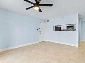 123 Yacht Club Way 207, Hypoluxo FL 33462