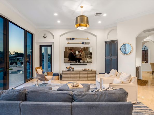 4410 NE 24th Ter, Lighthouse Point FL 33064