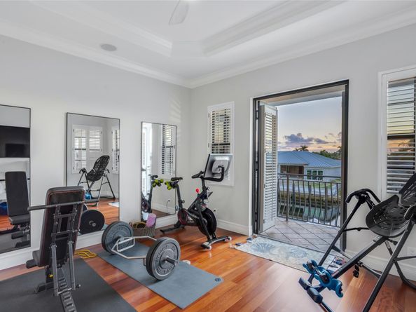 4410 NE 24th Ter, Lighthouse Point FL 33064