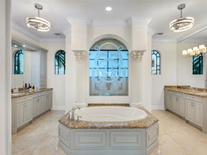 4410 NE 24th Ter, Lighthouse Point FL 33064