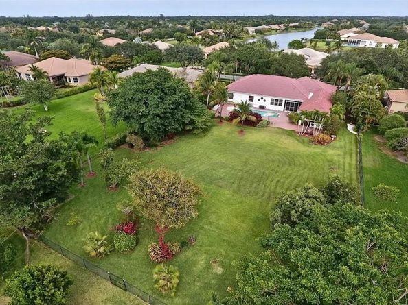 4181 SW 141st Ave, Davie FL 33330