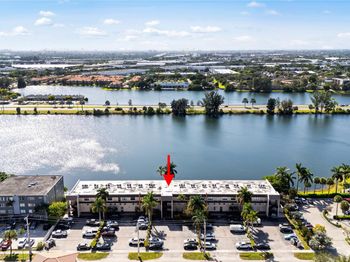 1100 Crystal Lake Dr