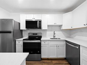 1100 Crystal Lake Dr 209, Deerfield Beach FL 33064