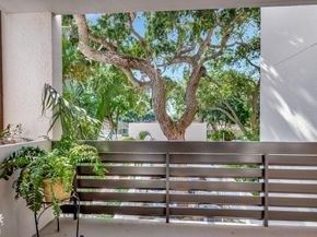 11370 Twelve Oaks Way 218, North Palm Beach FL 33408