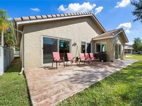 75 N Gables Blvd, Weston FL 33326