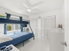 75 N Gables Blvd, Weston FL 33326