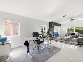 75 N Gables Blvd, Weston FL 33326